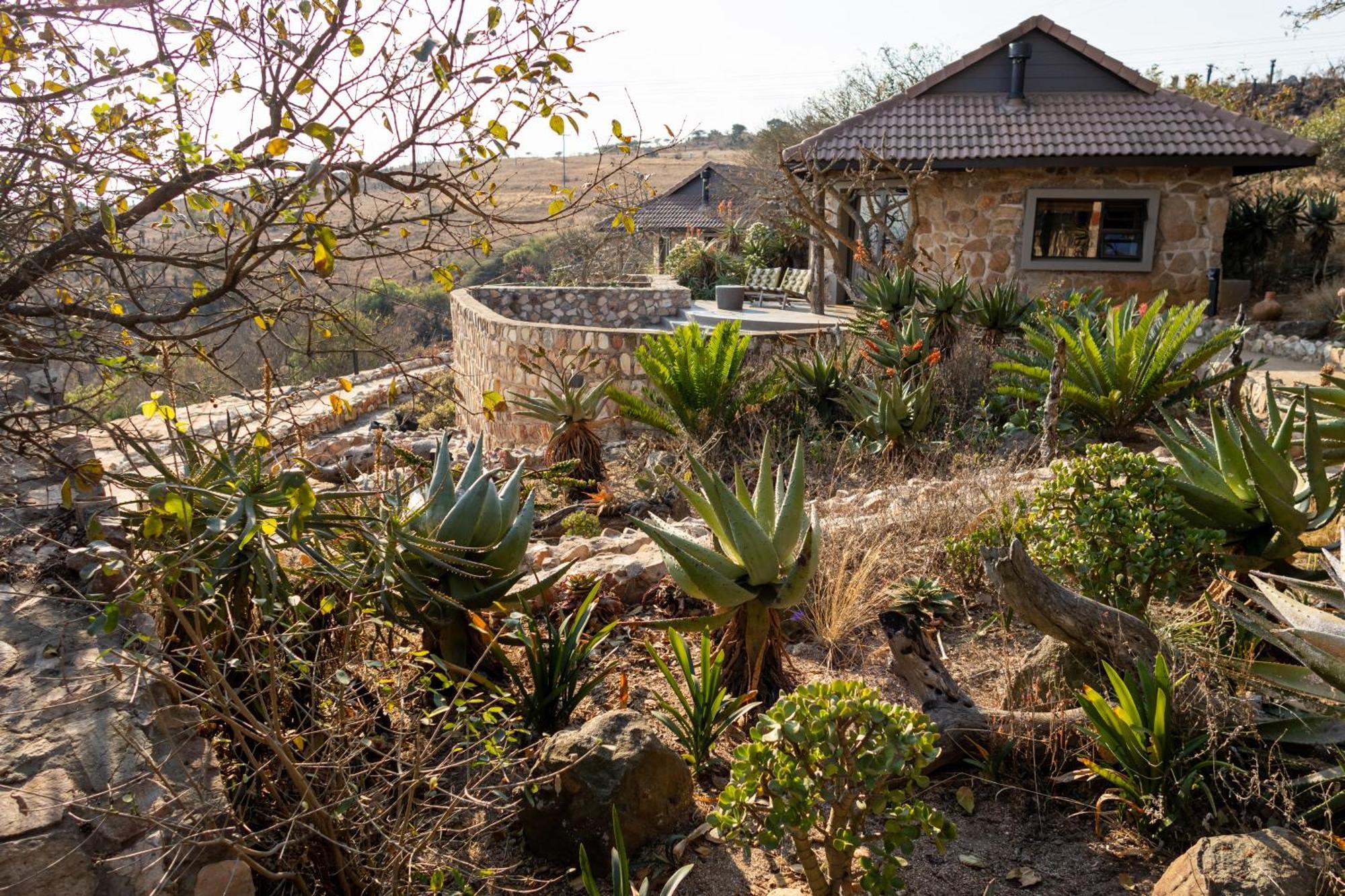 Zulu Rock Lodge - Babanango Game Reserve Ulundi Kültér fotó