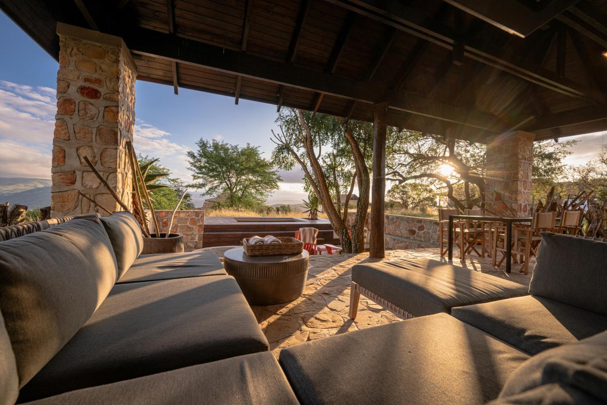 Zulu Rock Lodge - Babanango Game Reserve Ulundi Kültér fotó