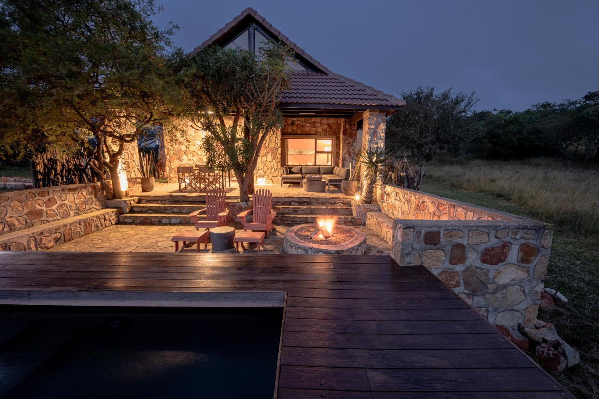 Zulu Rock Lodge - Babanango Game Reserve Ulundi Kültér fotó