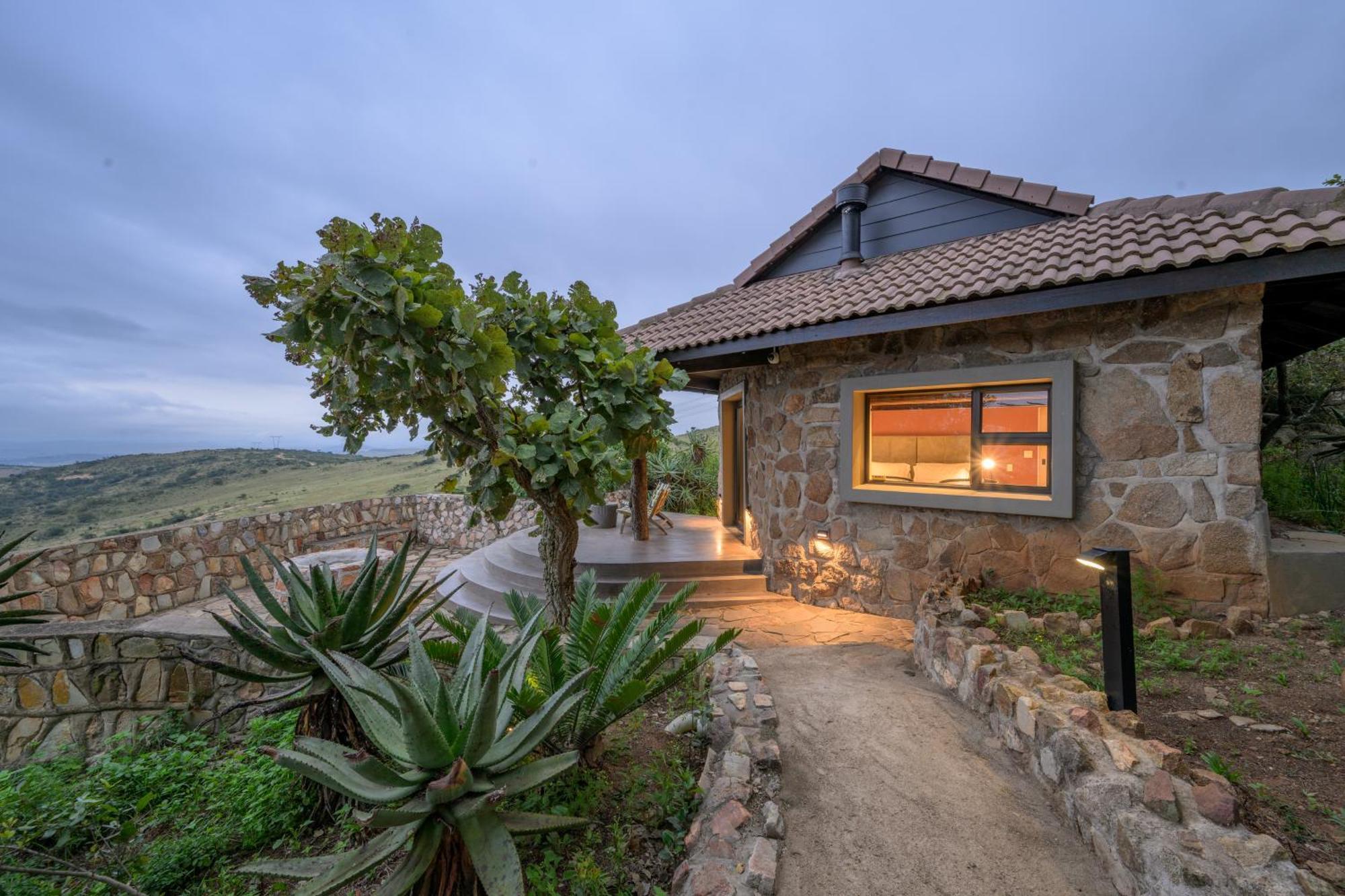 Zulu Rock Lodge - Babanango Game Reserve Ulundi Kültér fotó