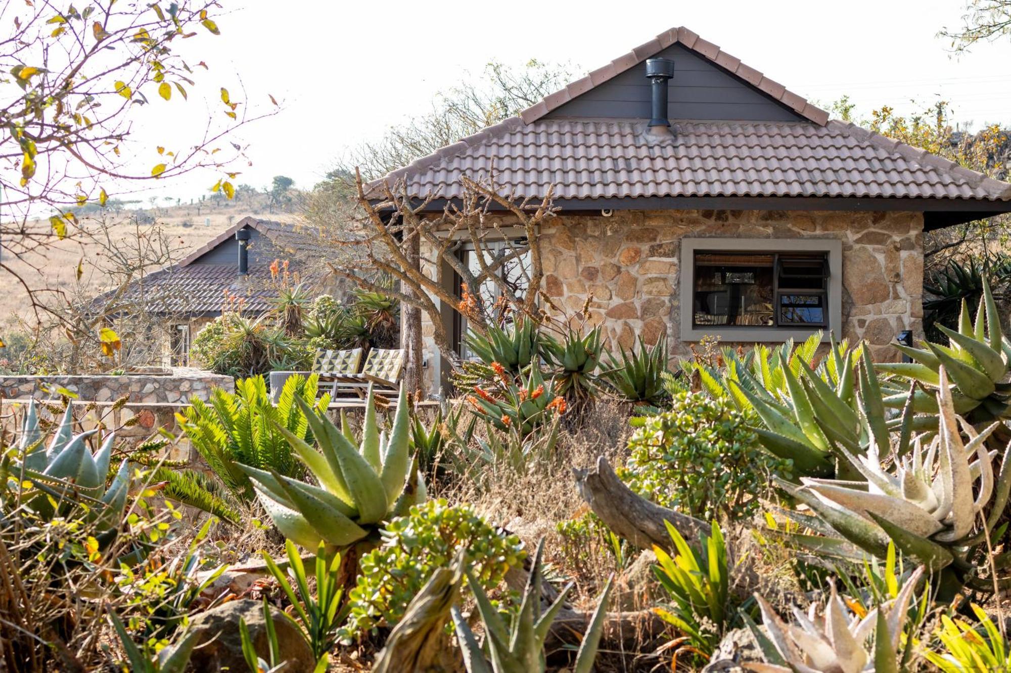 Zulu Rock Lodge - Babanango Game Reserve Ulundi Kültér fotó